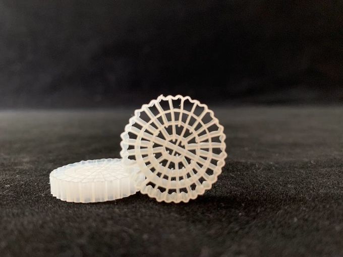 혐기성 생물인 하얀 25X4mm 생물학적 이동 베드 필터 0